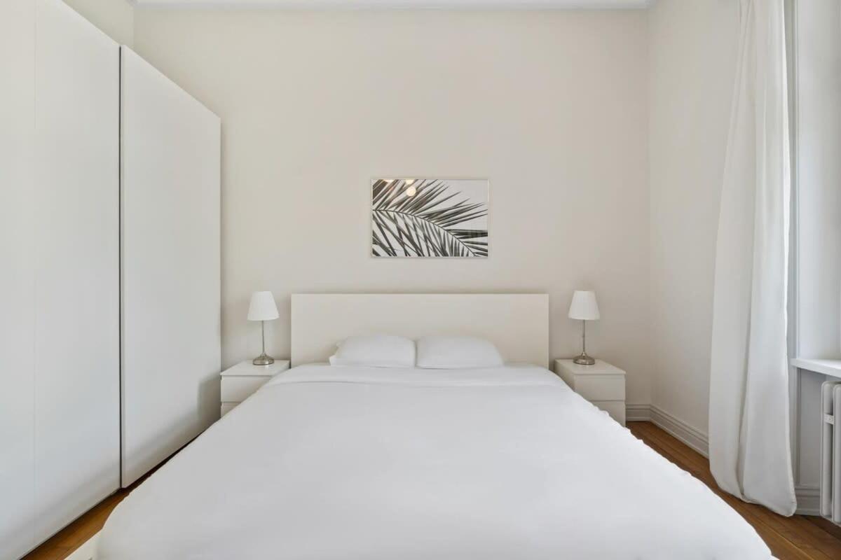 Room W Shared Bathroom&Kitchen In Luxury Villa ลักเซมเบิร์ก ภายนอก รูปภาพ